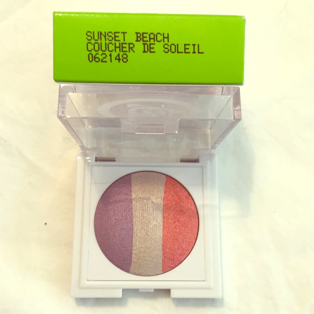 Sunset Beach eyeshadow trio